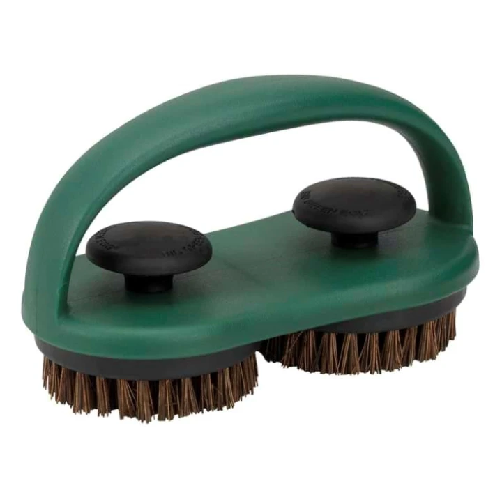 Big Green Egg Dual Brush Grid And Pizza Stone Scrubber 1 Big Green Egg Dual Brush Grid And Pizza Stone Scrubber